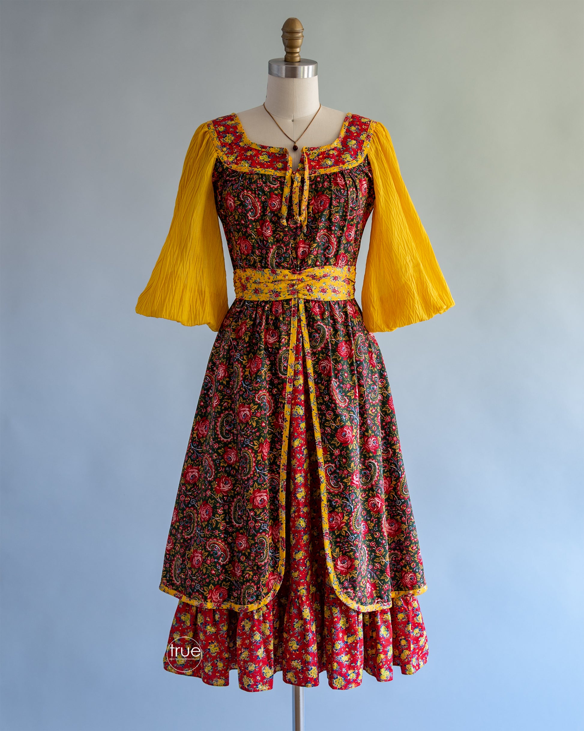 vintage 1970's dress gorgeous JODY T of California ultimate cottage –  Traven7's True Vintage Fashion