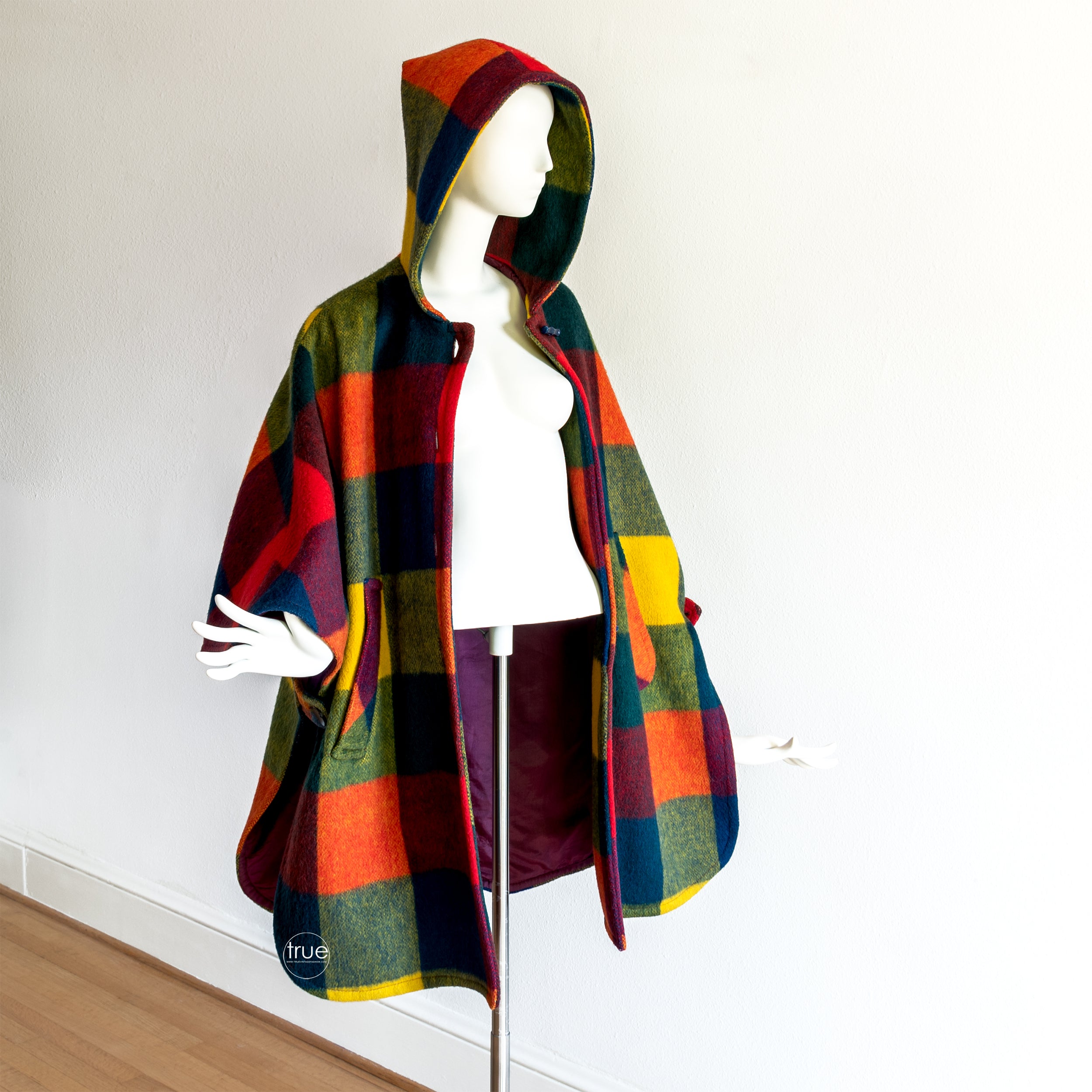 Vintage hooded jacket with rainbow braid outlets detail 70s