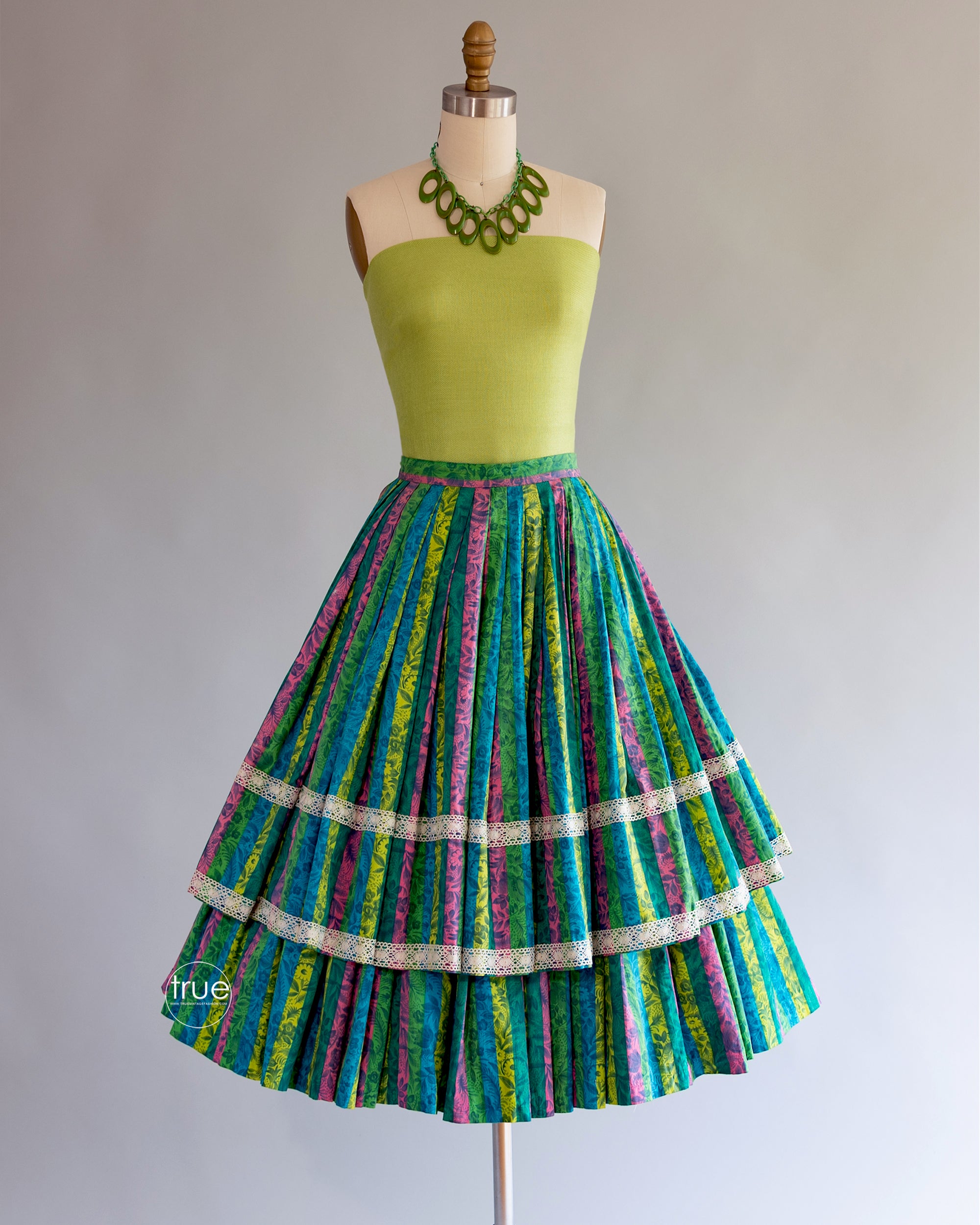 1950s striped outlet skirt