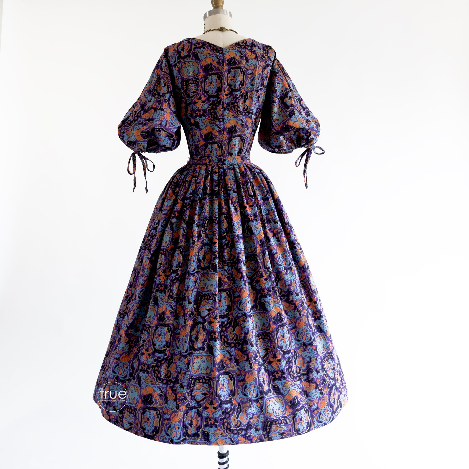 1946px x 1946px - vintage 1950's dress ...coveted designer Carolyn Schnurer Flight to In â€“  Traven7's True Vintage Fashion