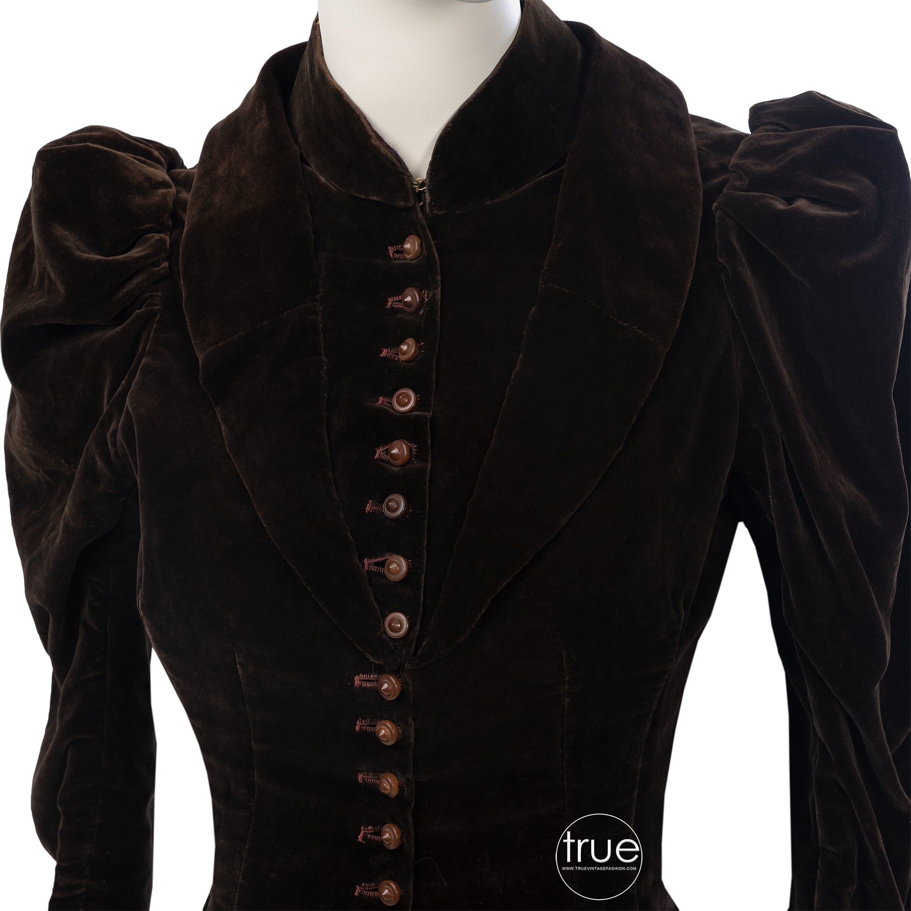 Velvet victorian outlet jacket